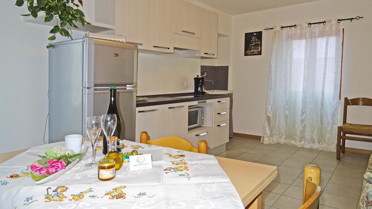 La Rotonda Apartments By Gardadomusmea Tremosine Eksteriør bilde
